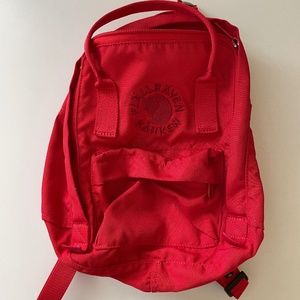 Fjallraven Kanken Mini Backpack